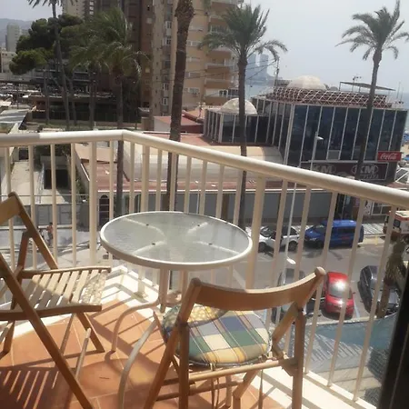 Rex Cuatro Apartment *